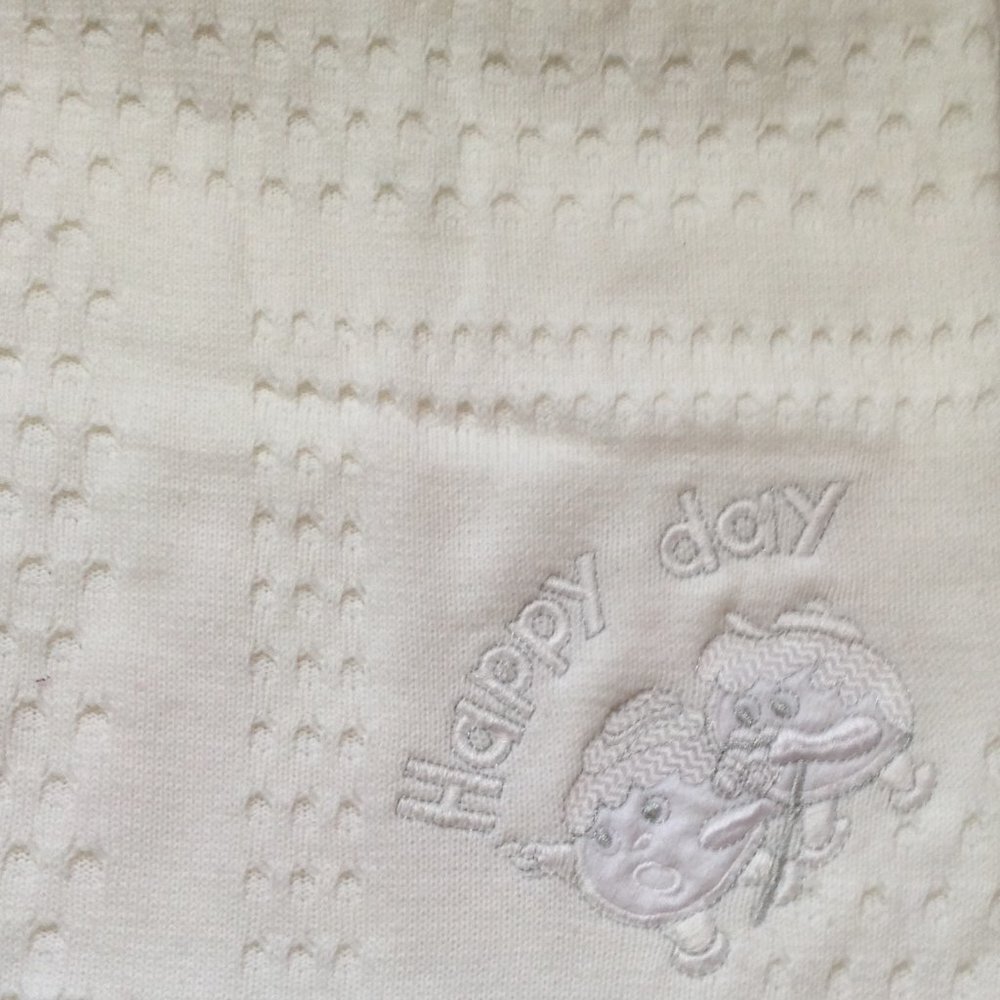 White Baby Boy Girl Receiving Blanket Christening Shower Gift Bedding - Picture 2 of 5